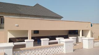 Prominent Hotel and Suites - 7