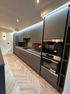 Luxury Private Room With its own Kitchenette in Halesowen R4 - 4