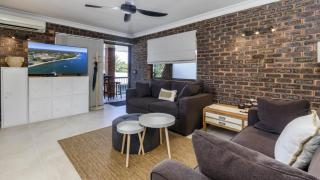 Sheridan By The Seashore - Bongaree - 7