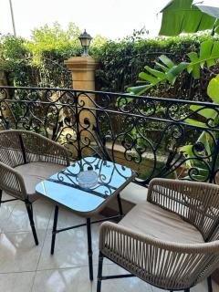 Signature Stays Serene Modern Apartment - 2