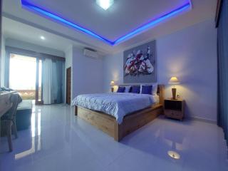 GJ Guest House Sidemen - Sidemen - 7