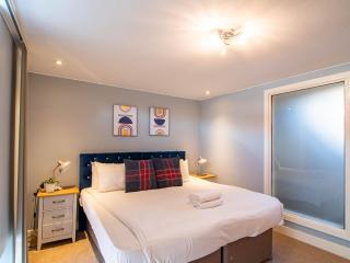 Ebenezer Street Retreat - Spacious 4 Bedroom House - Sheffield - 2