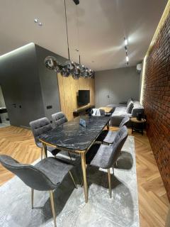 Comfort House - - 7