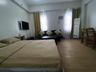 Warm & Cozy Retreat near SM City Trece Martires - Trece Martires - 0