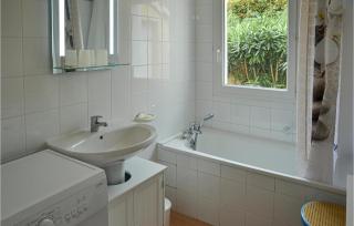3 Bedroom Gorgeous Home In Portiragnes - 9