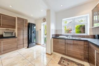 Lovely 5 Bed House in Barnet , home away from home - New Barnet - 1