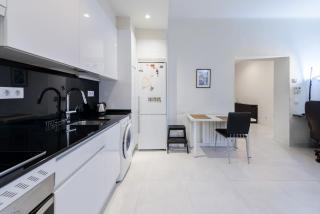 Modern Condo in Goya with Balcony - Retiro park - Madrid - 2