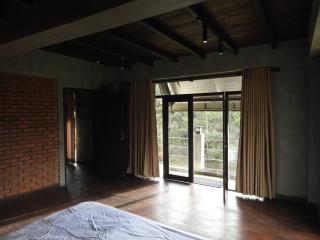 Whistling Thrush Cottage - 3