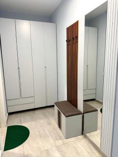 Kika Complex 2 Sunny Balcony Apartment - Tirana - 7