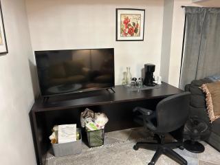 Pet friendly private studio apartment - Downers Grove - 8