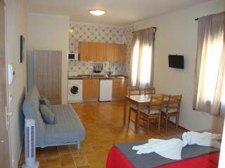 Apartaments Claudi - 6