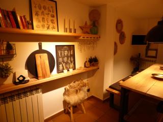 Lo Attic - 3
