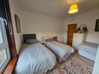ApartmentSleeps5-Parking-Garden-PetsOk - Kelty - 7