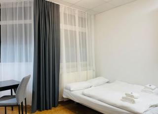 Cozy Studio Apartment - 6