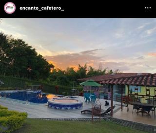 El Encanto cafetero montenegro - Pueblo Tapao - 9