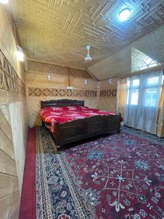 Young Gulshan Apartment - Srinagar - 2