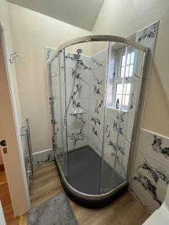 luxury Detached House Sheffield City Centre Sleeps 4 - Sheffield - 2