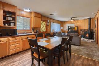 17C The Redwoods Cabin - North Wawona - 5