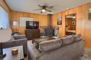 17C The Redwoods Cabin - North Wawona - 4