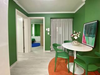 Chic 2-Bedroom Stay in Hongdae - Seul - 1