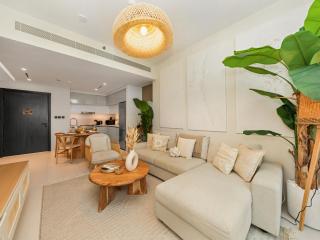 Cozy One Bedroom on the Beach in Dubai Harbour - Prestige Retreats - 5