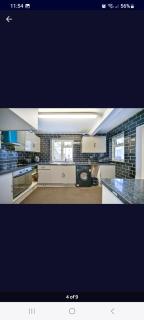 Room close to Heathrow All terminal - 2