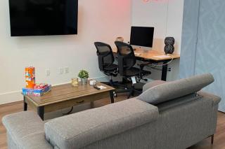 Luxury Penthouse Loft w POOL GYM AMERICANA - Glendale - 8