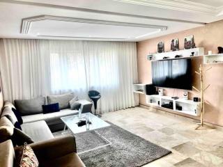 Calm appartment in hivernage Best location - 0