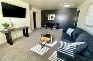 Cathedral 4-Close to UNMC - 0