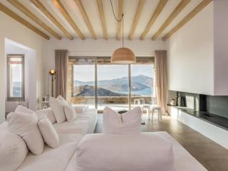 Charming villa near Ftelia Beach - Kalambaki - 3