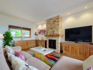 Spacious villa with mountain views - Sant Rafel de sa Creu - 3