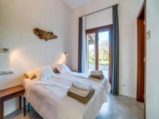 Villa in Mallorca with Infinity Pool and Sea Views - Cala Millor - 5