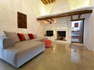 Amazing villa with swimming pool - San Juan - 9