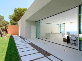Stylish villa with infinity pool - San Jose - 1