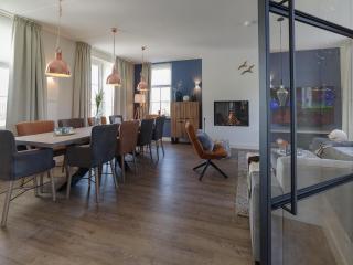 Villa near Oosterschelde with Game Room - Colijnsplaat - 1