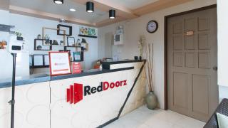 RedDoorz @ Bridgeway Hotel Tuguegarao City - 3