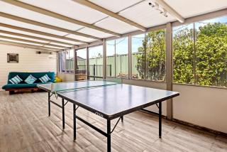 Grey Gables - Pet Friendly with Fireplace, Pool, Spa & Sauna - Callala Bay - 2