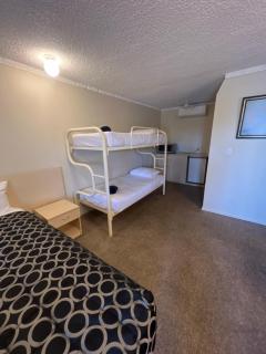 OVERLANDER MOTOR LODGE - Gunnedah - 7