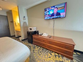 Days Inn by Wyndham Salina I-70 - Salina - 7