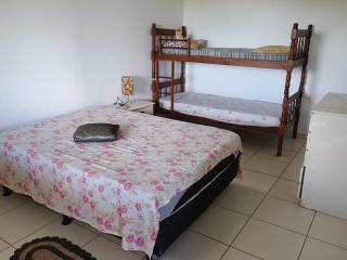 Casa com piscina em Guaratuba - Guaratuba - 6