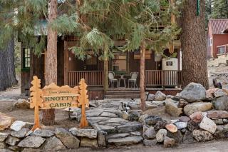 The Knotty Cabin in Kings Canyon National Park - Wilsonia - 5