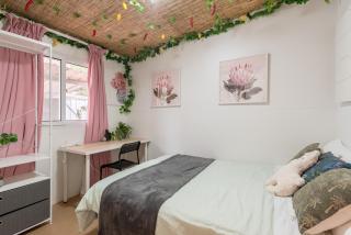 Boutique Double or Queen Room - Close to Airport - Shared Bathroom - Sydney - 7