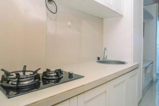 Minimalist and Comfy Studio at Grand Dhika City Apartment By Travelio - Bekasi - 4