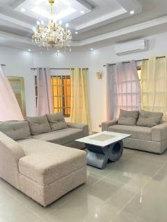 deux chambres et salon chez 198 à Porto Novo - Porto-Novo - 1