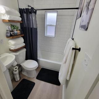 Cozy Cottage near USU - Logan - 3
