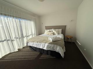 Oceanbeach Stay - Mount Maunganui - 0
