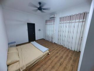 Homezstay Swallow Airport Miri - Miri - 6