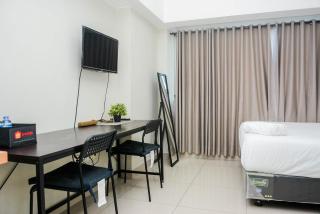 Comfy Studio at The Springlake Summarecon Apartment By Travelio - Bekasi - 4