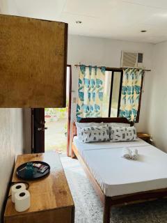 GJES Lodge AND GUESTHOUSE - Moalboal - 8