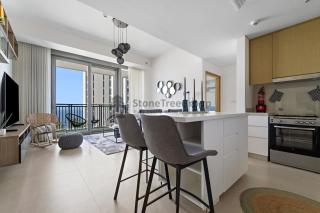 1BR Waterfront Apartment at 5242 Tower 2 - Dubai - 3
